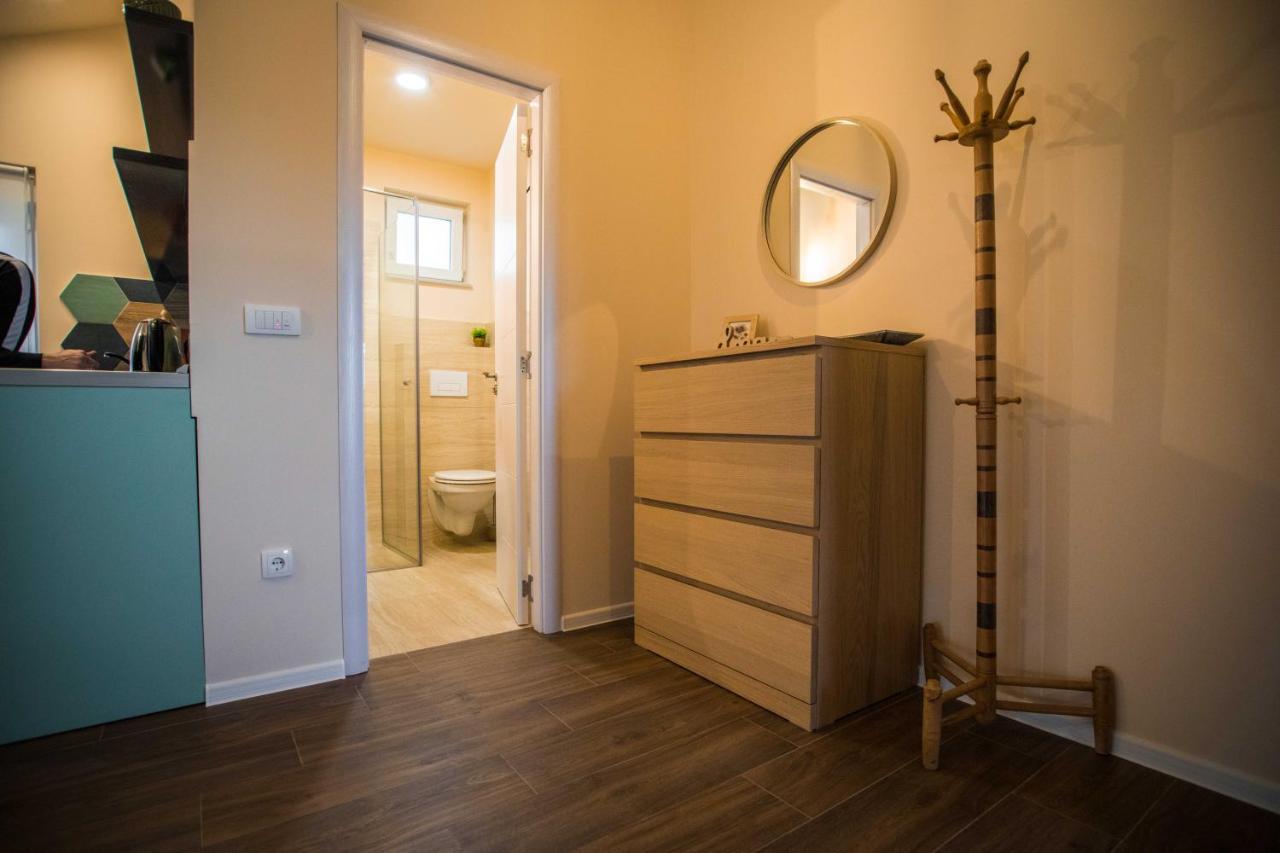 Apartmani Mis Šabac Exterior foto